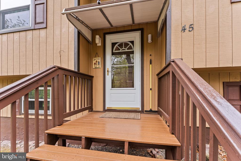45 Quincy Ln