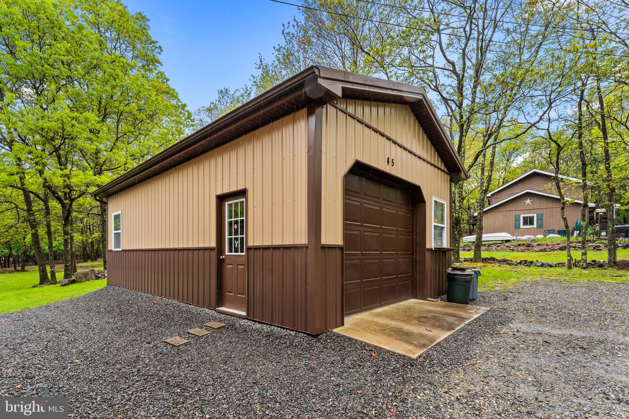 45 Quincy Ln