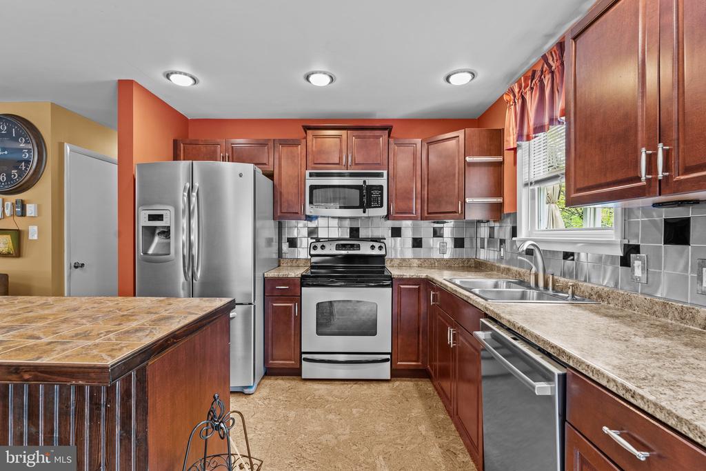 45 Quincy Ln