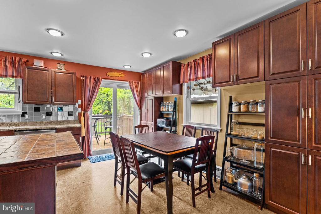 45 Quincy Ln