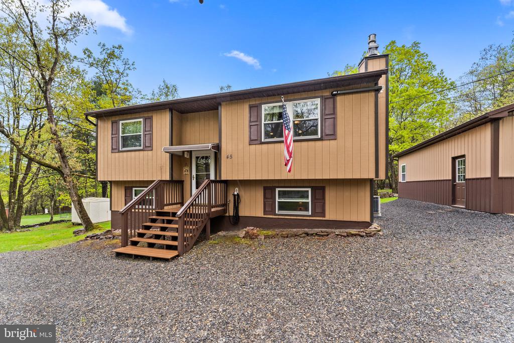 45 Quincy Ln