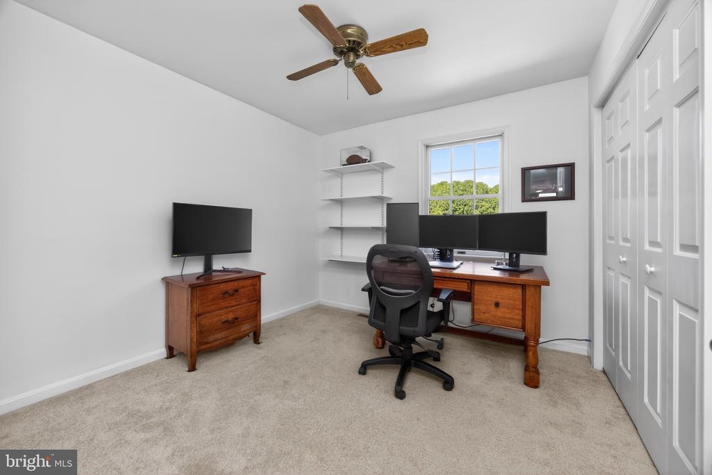 315 GLEN RUN DRIVE