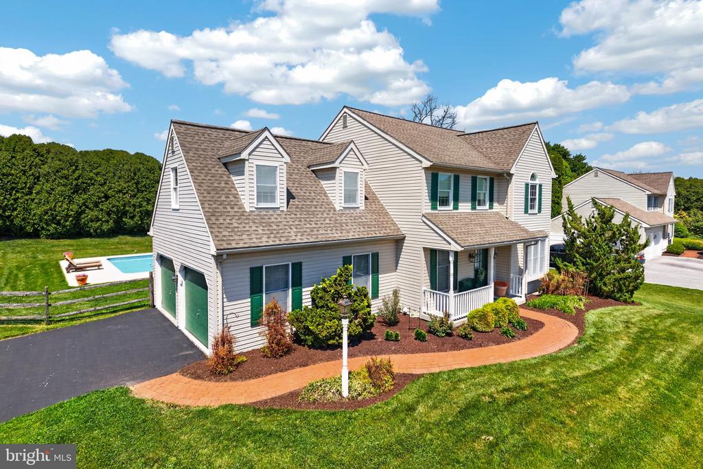315 GLEN RUN DRIVE