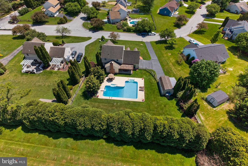 315 GLEN RUN DRIVE