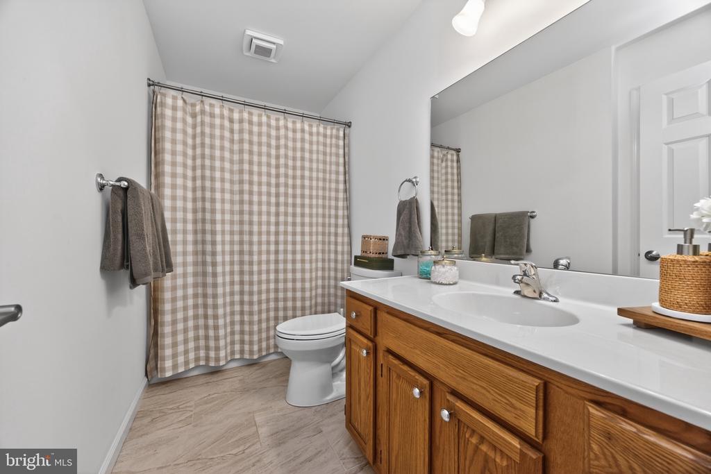 315 GLEN RUN DRIVE