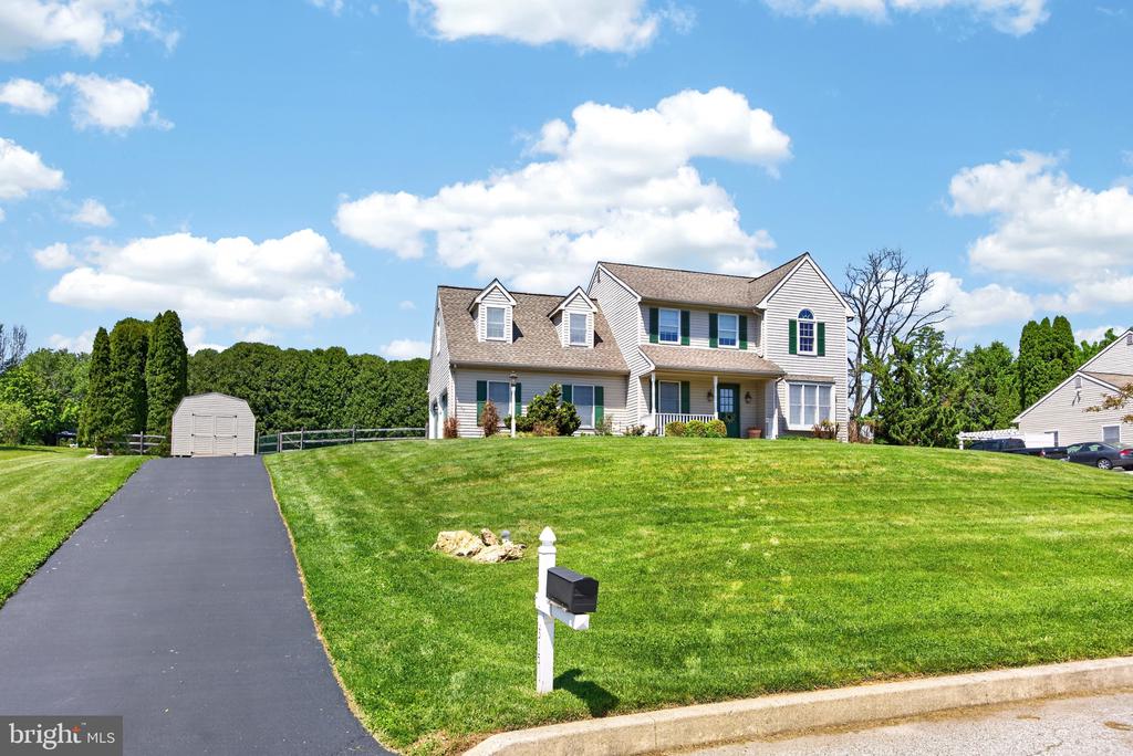315 GLEN RUN DRIVE