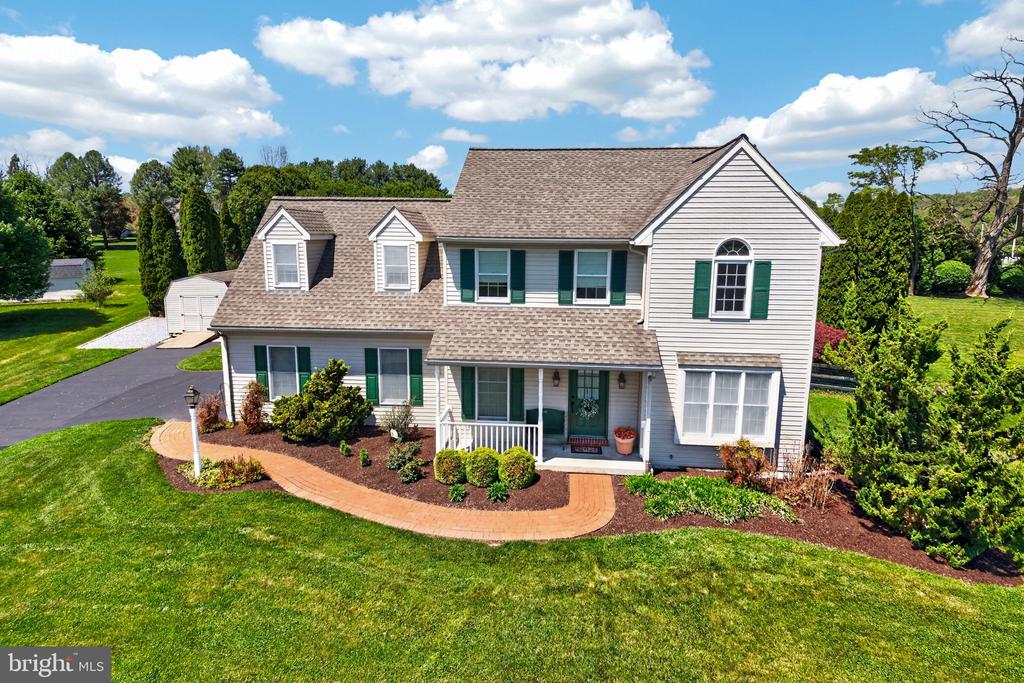 315 GLEN RUN DRIVE