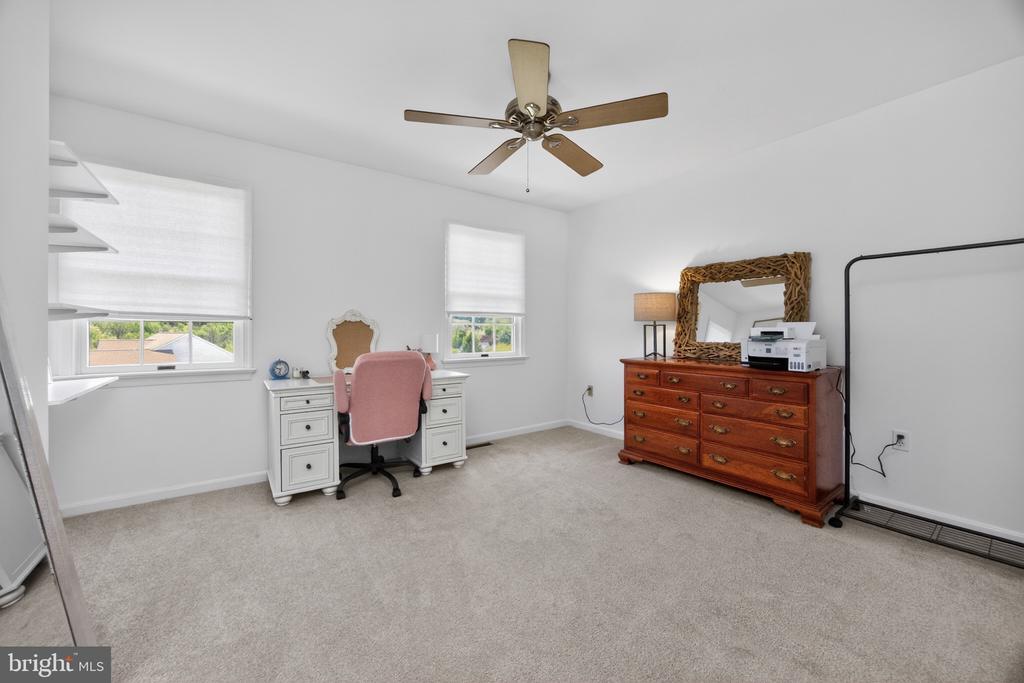 315 GLEN RUN DRIVE