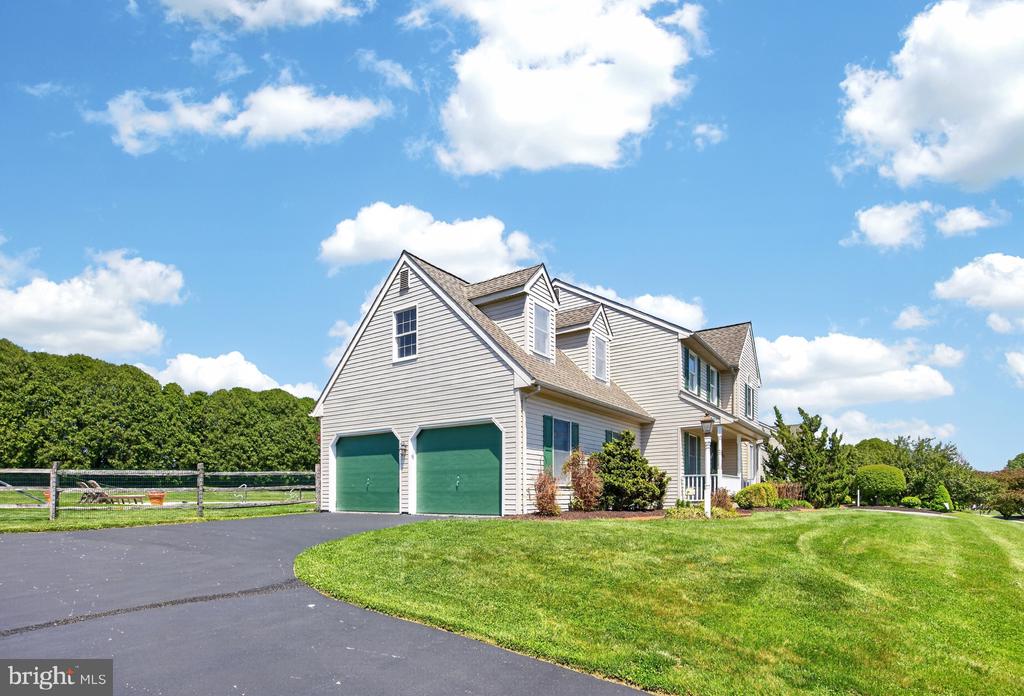 315 GLEN RUN DRIVE