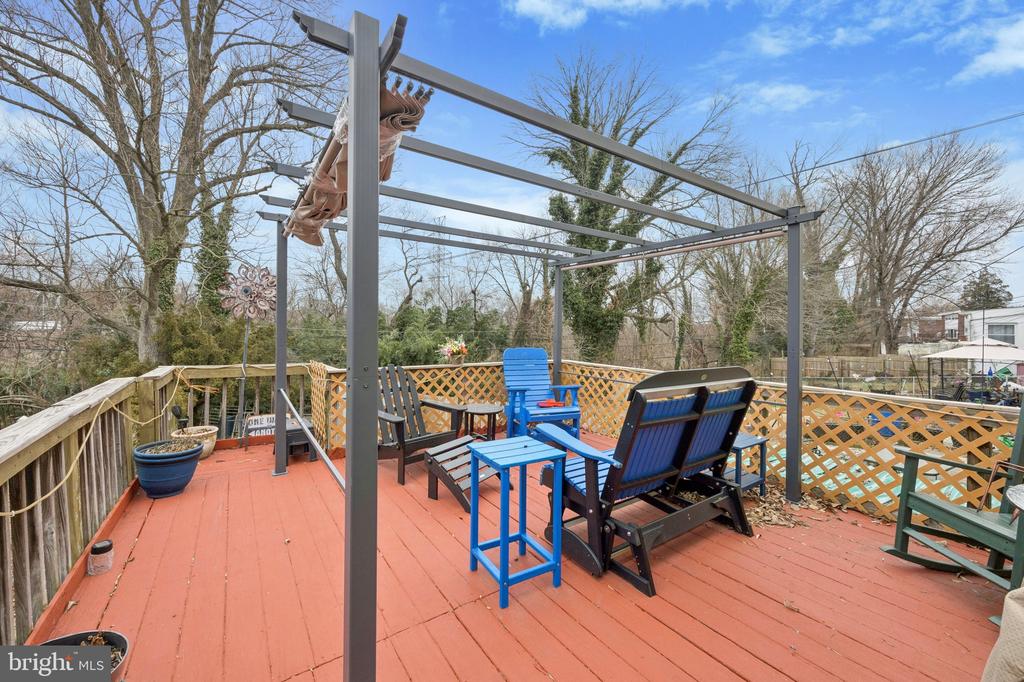 176 CRUM CREEK DRIVE