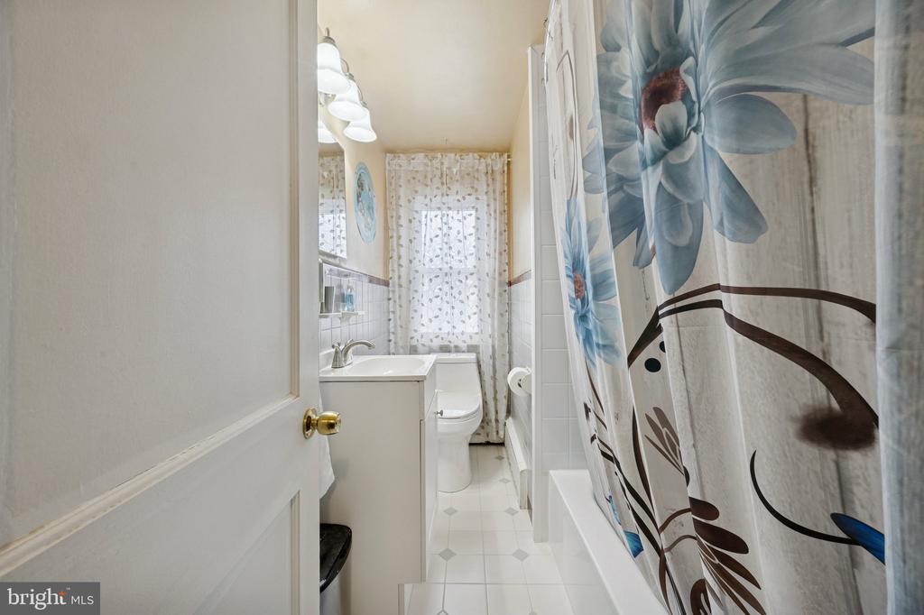 176 CRUM CREEK DRIVE