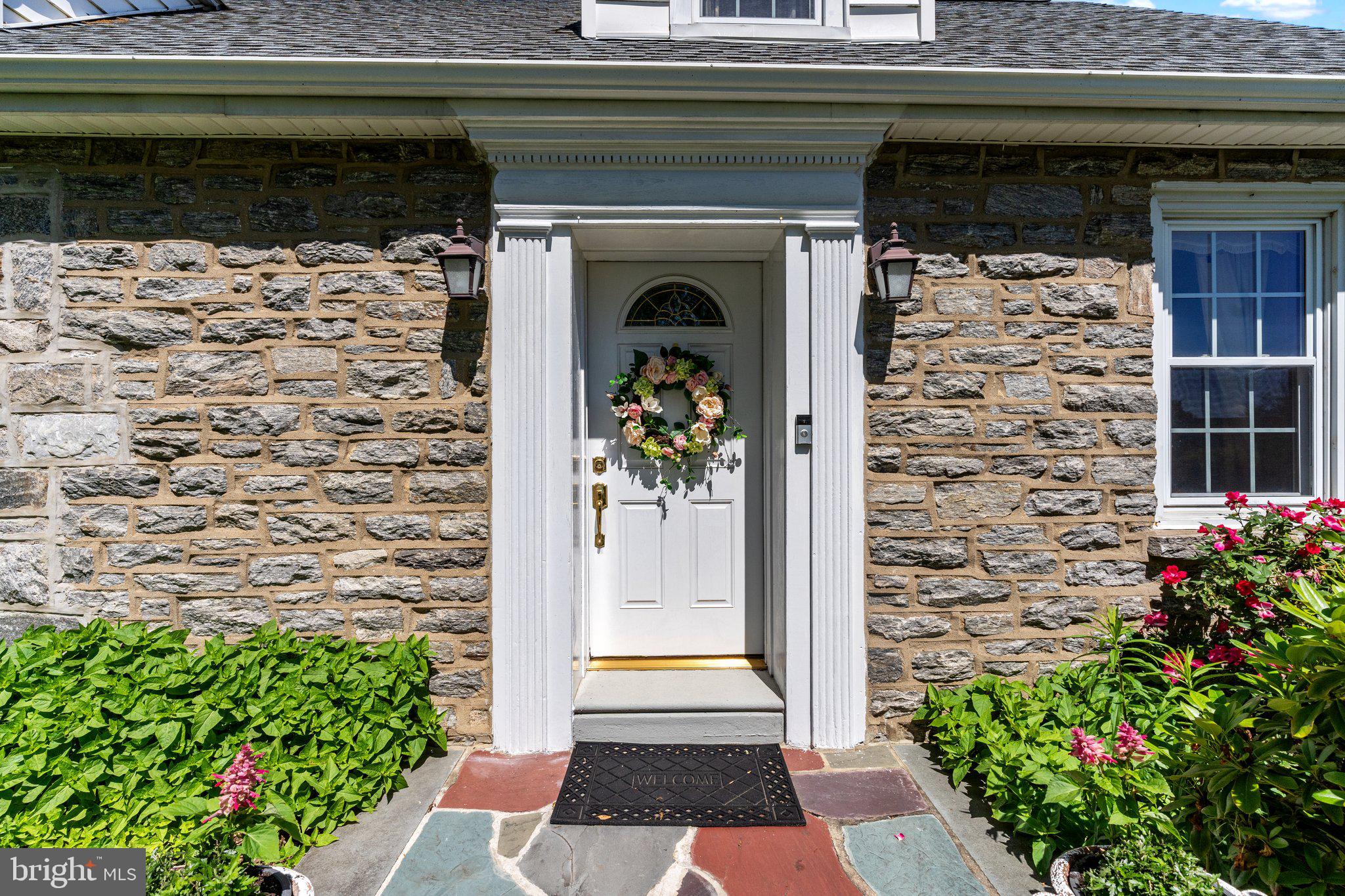 2286 Pine Rd