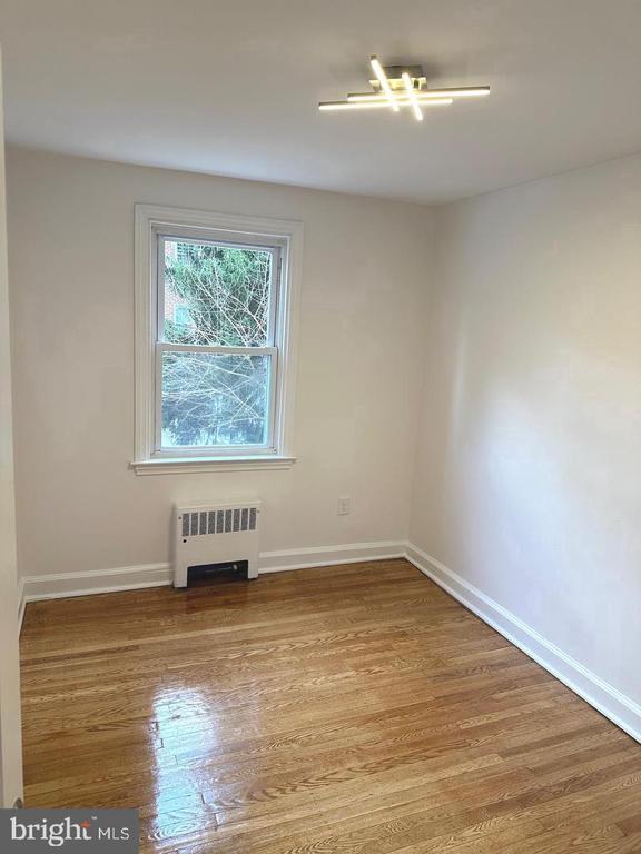 7 TRENT RD