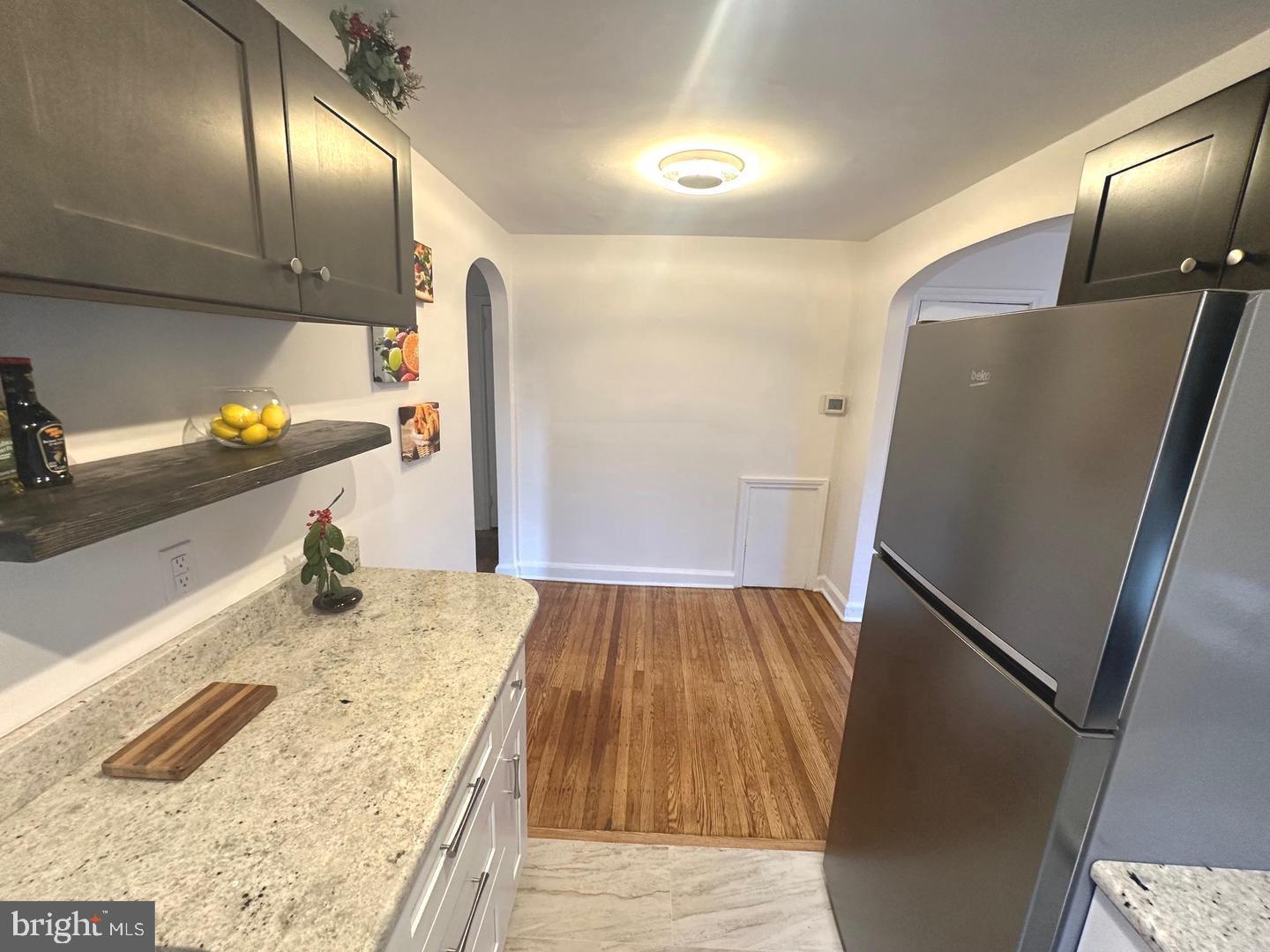 7 TRENT RD