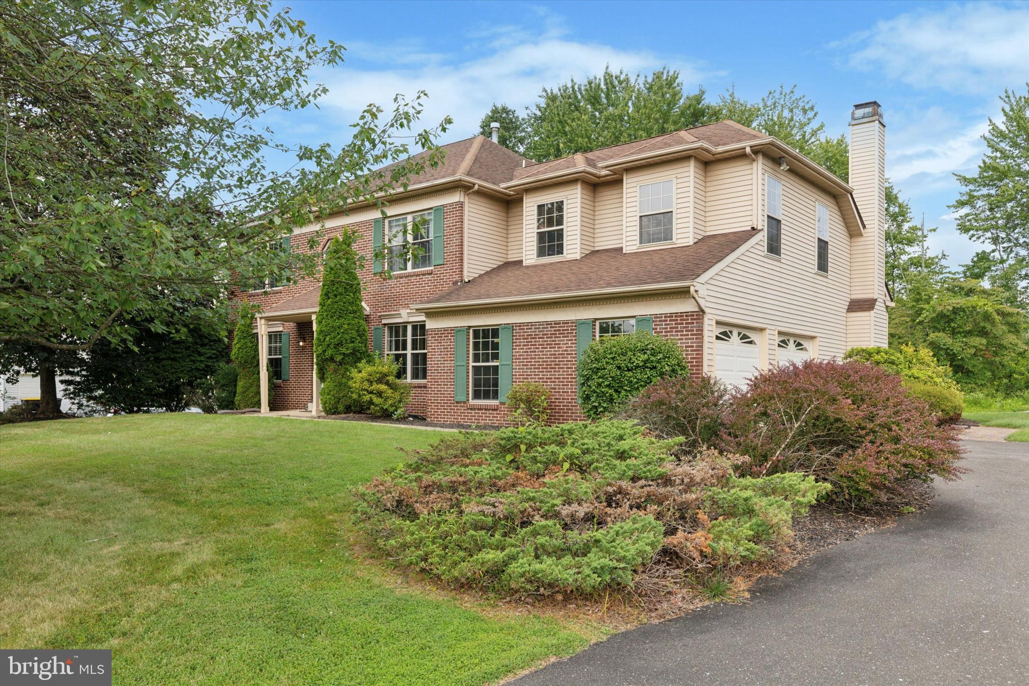 103 Gordon Ln