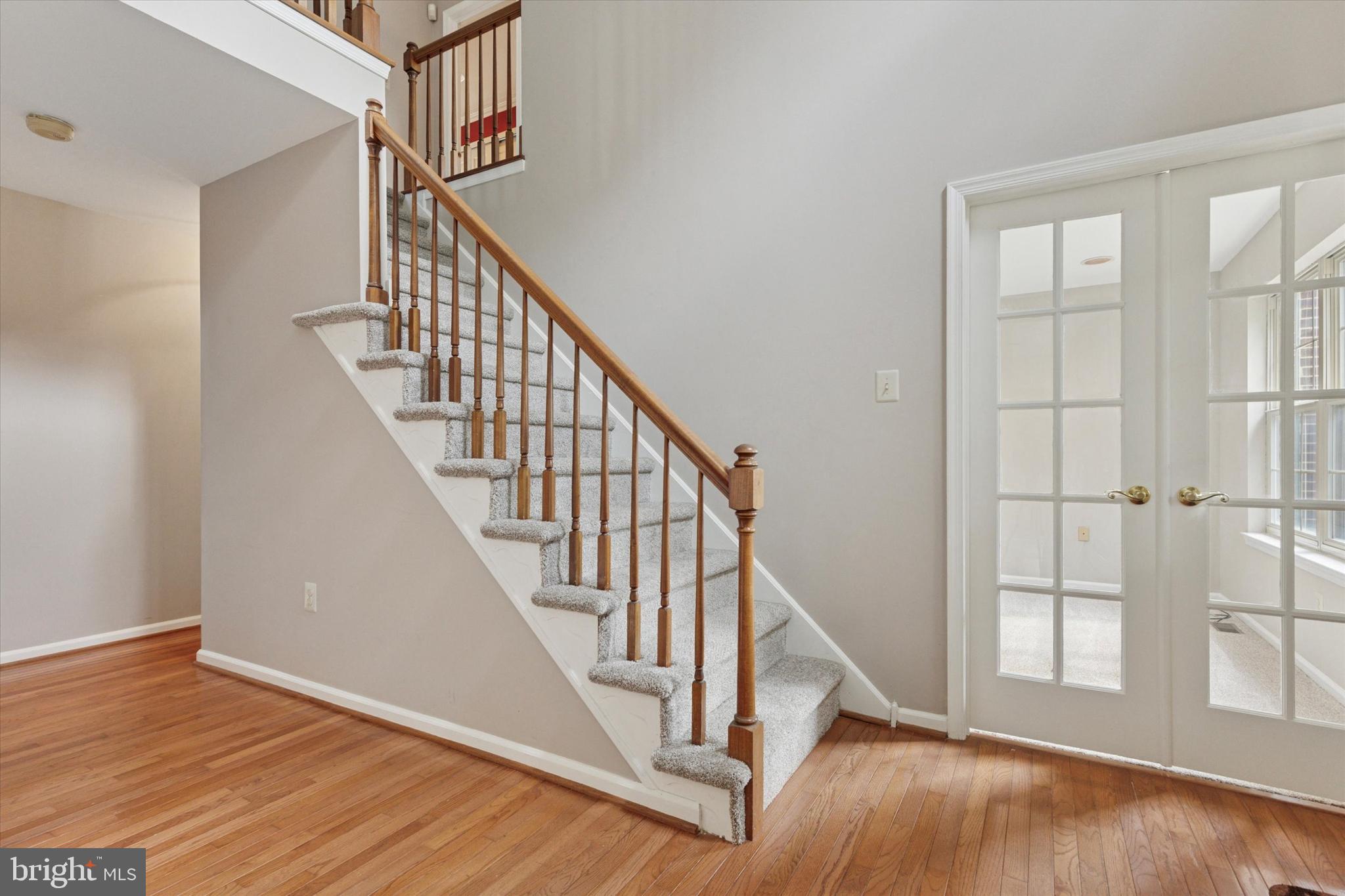 103 Gordon Ln