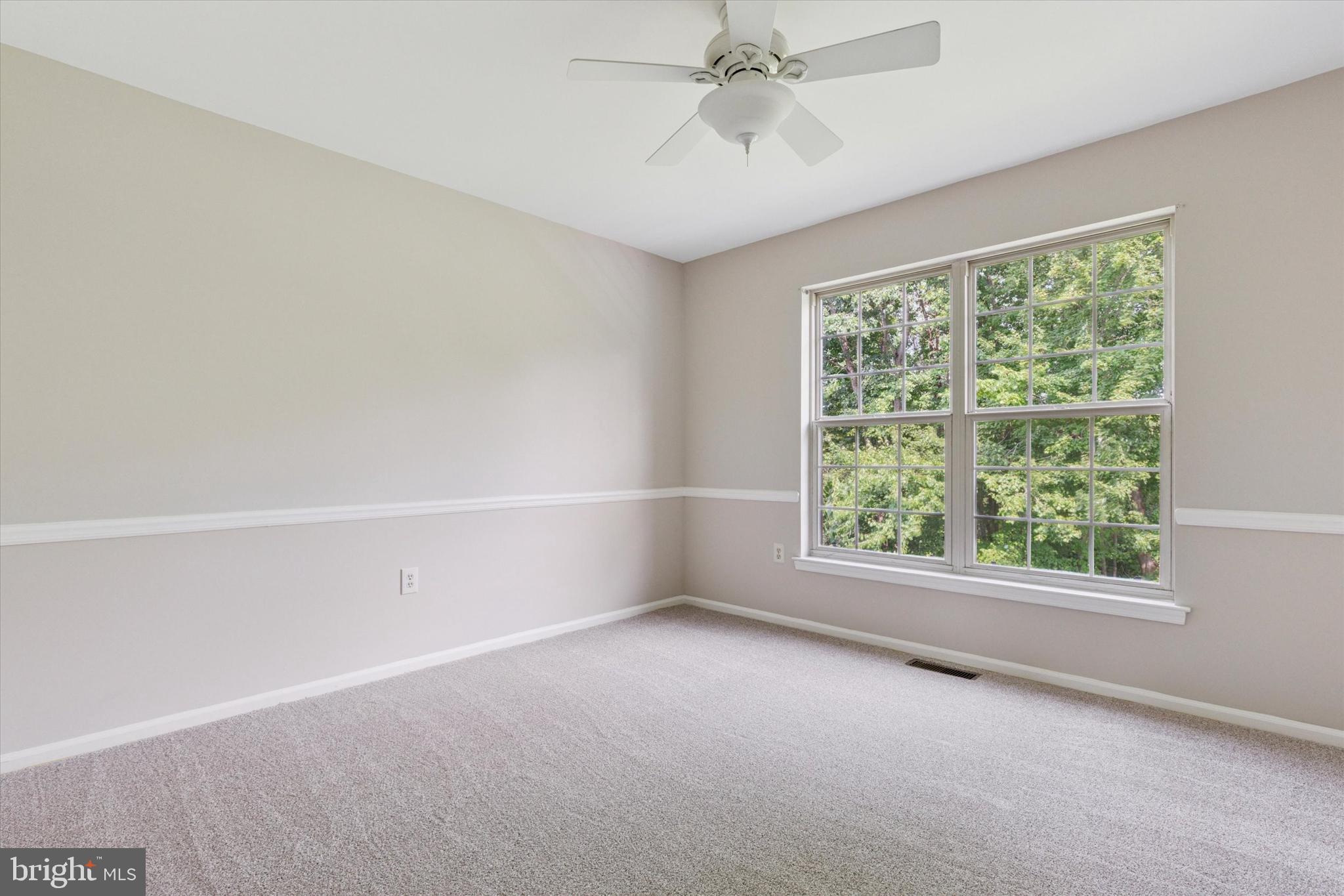 103 Gordon Ln