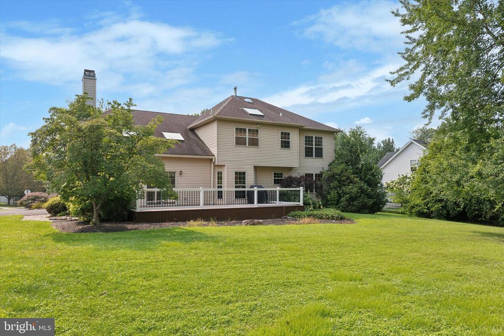 103 Gordon Ln