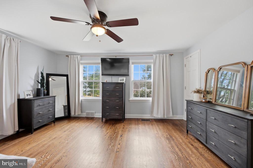 601 CEDAR LANE