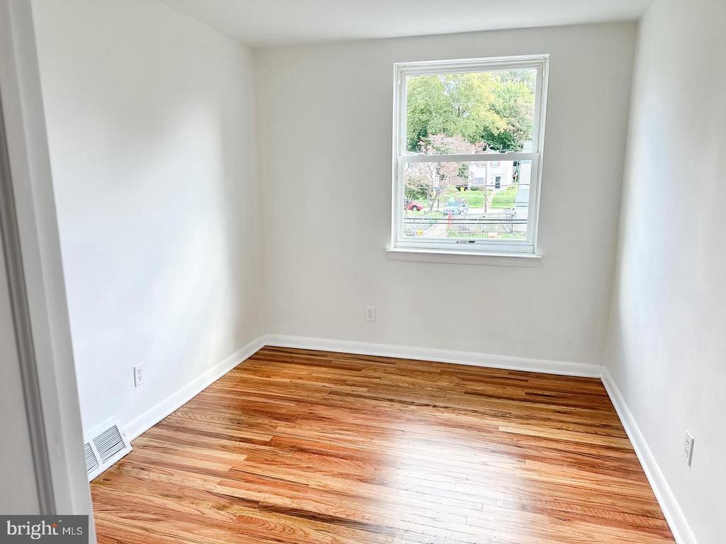 104 CLEMENT ROAD D