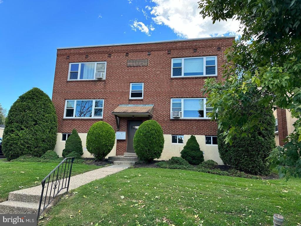 104 CLEMENT ROAD D