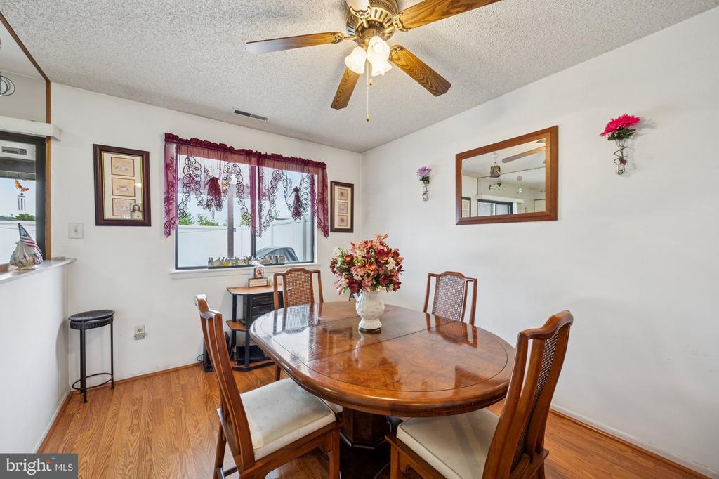 1735 Nathaniel Dr
