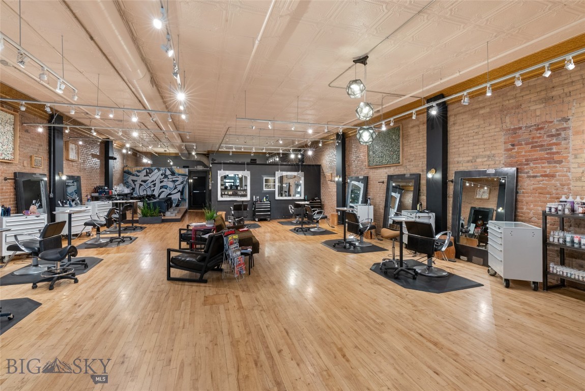 129 W Main Street A1