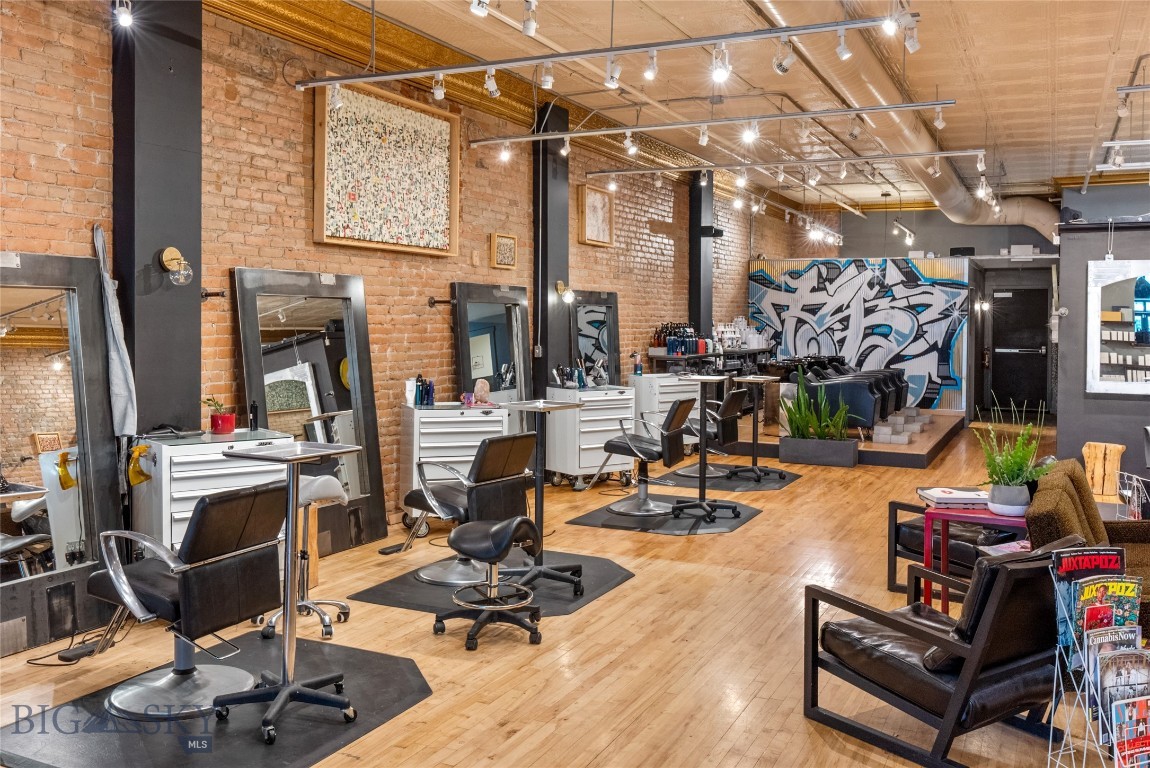 129 W Main Street A1