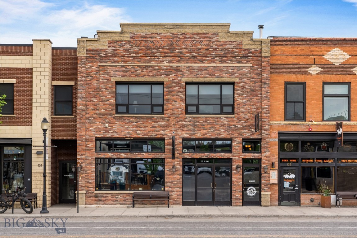 129 W Main Street B3