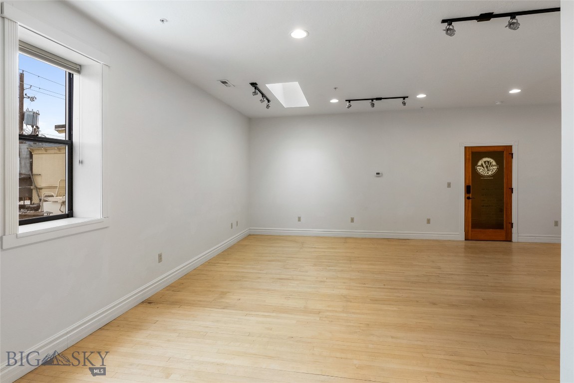 129 W Main Street B3