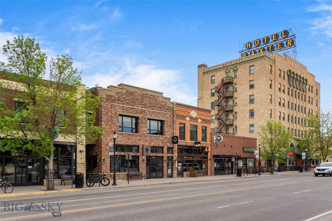 129 W Main Street B3