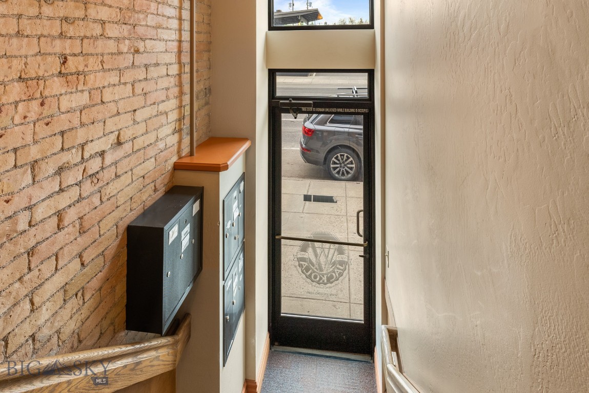 129 W Main Street B2