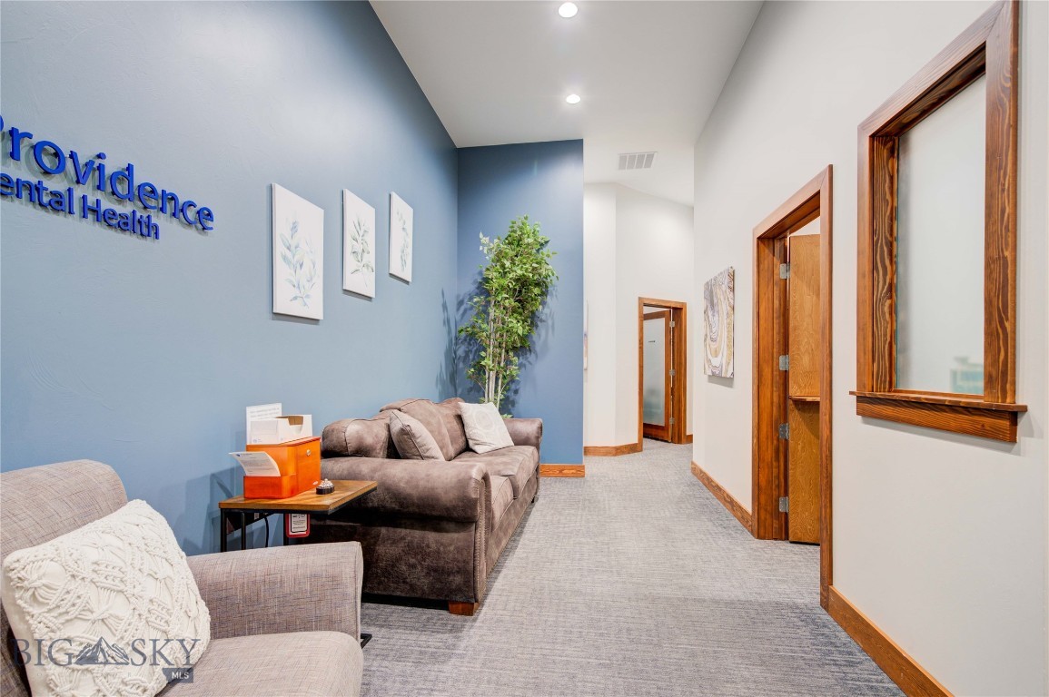 2246 Boot Hill Court 4