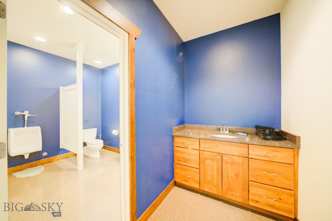 20 W Haley Springs D