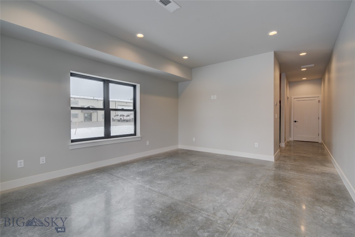 7401 Shedhorn Drive 3