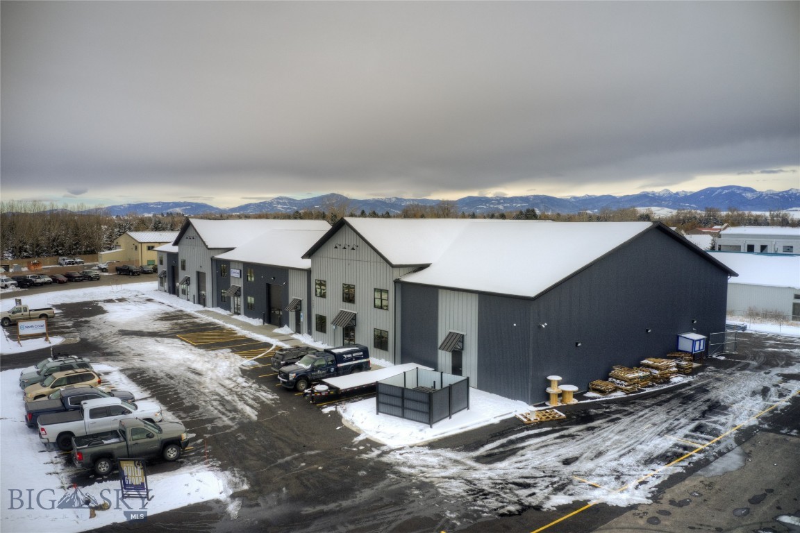 7401 Shedhorn Drive 3