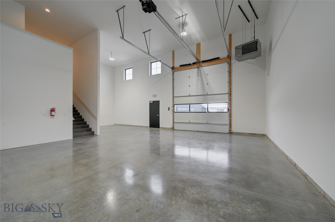 7401 Shedhorn Drive 4