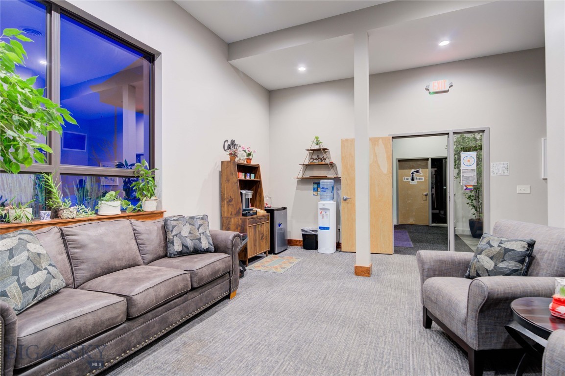 2246 Boot Hill Court 5