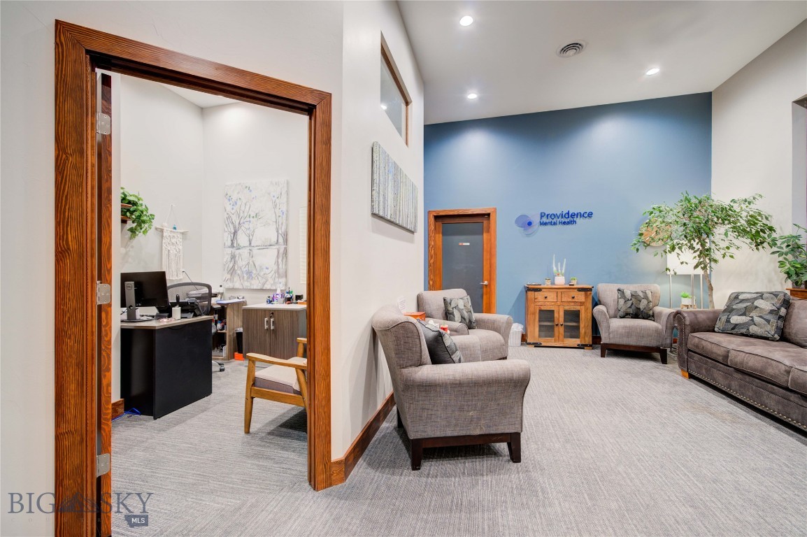 2246 Boot Hill Court 5