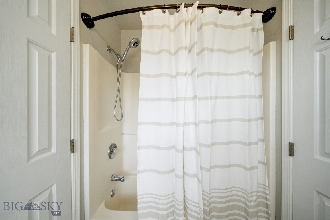 112 Jackrabbit Lane A