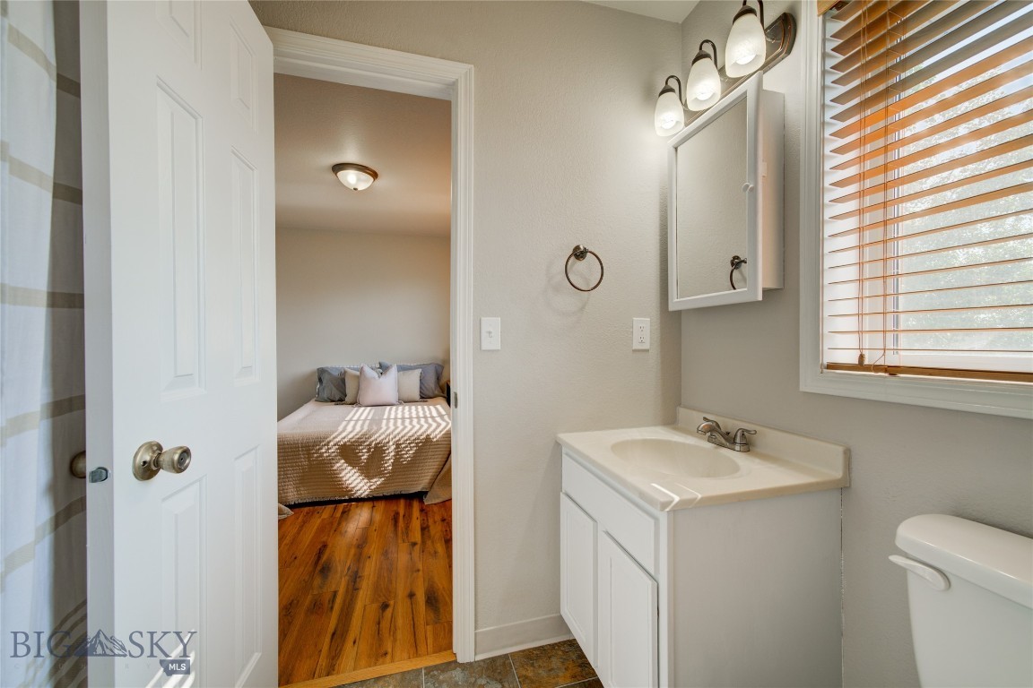 112 Jackrabbit Lane A