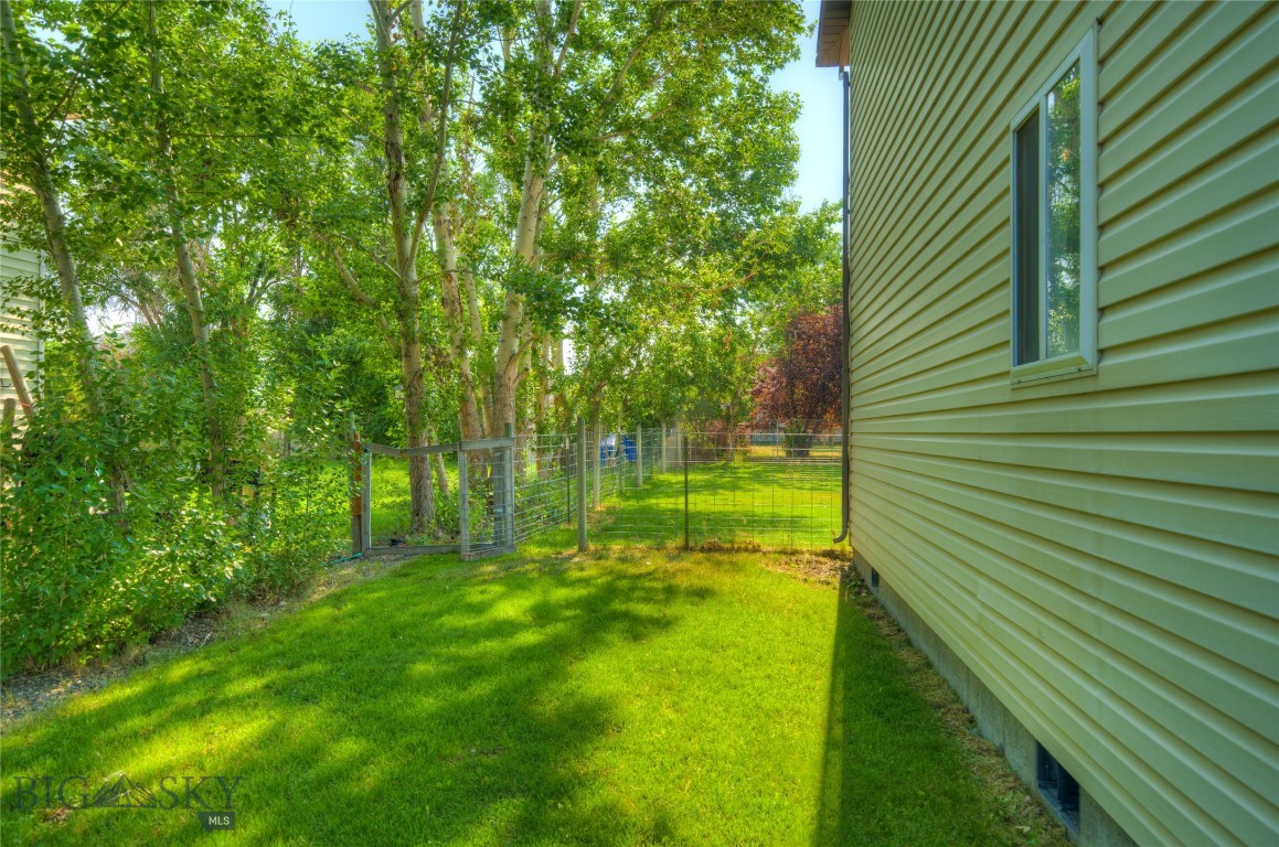 112 Jackrabbit Lane A