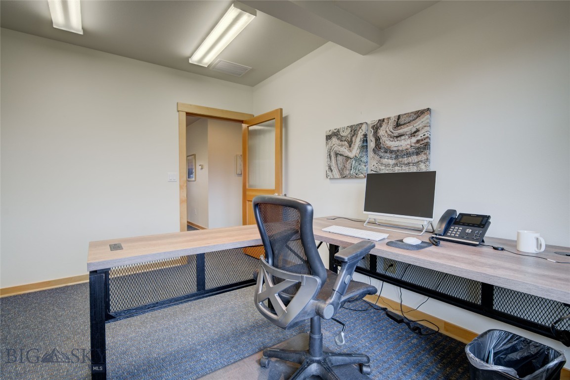 3825 Valley Commons Drive 5