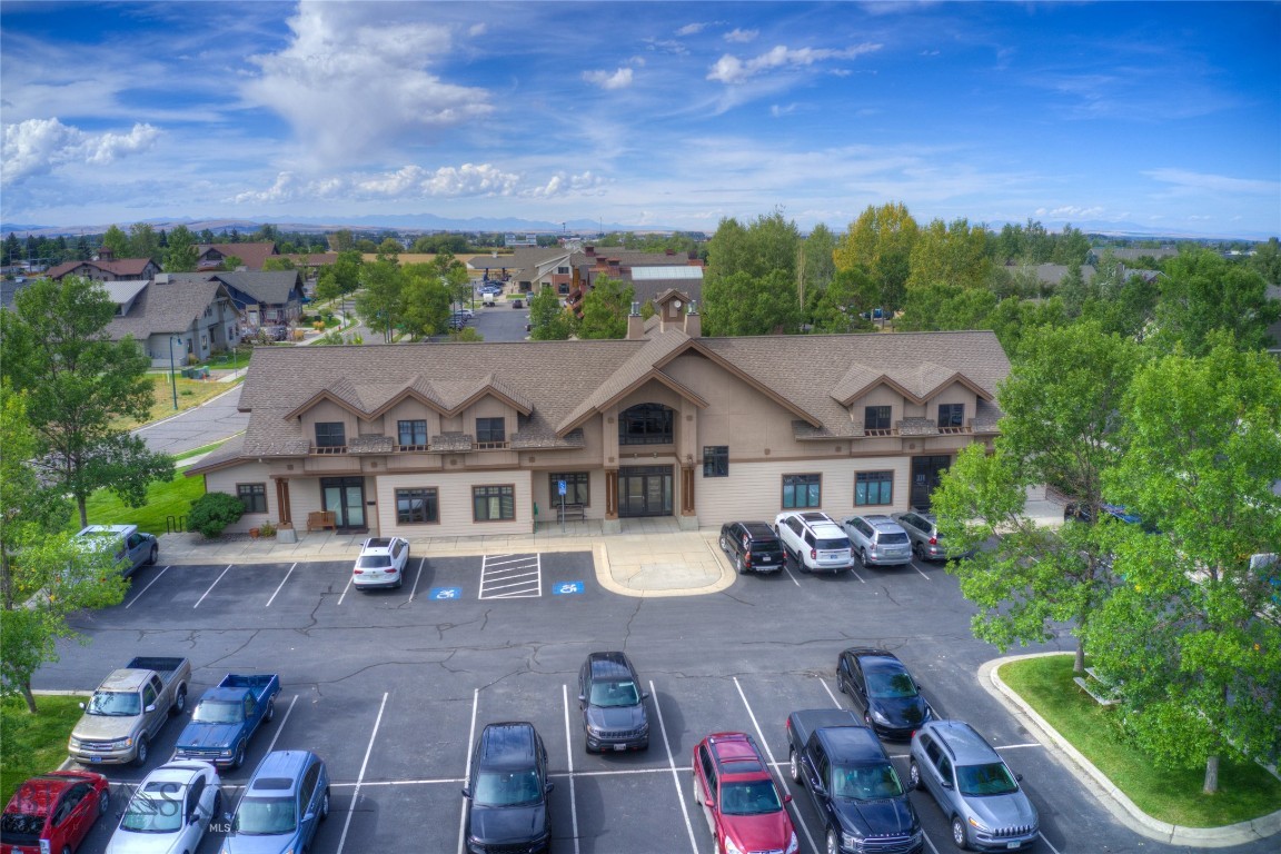 3825 Valley Commons Drive 5