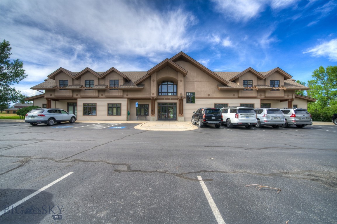 3825 Valley Commons Drive 5