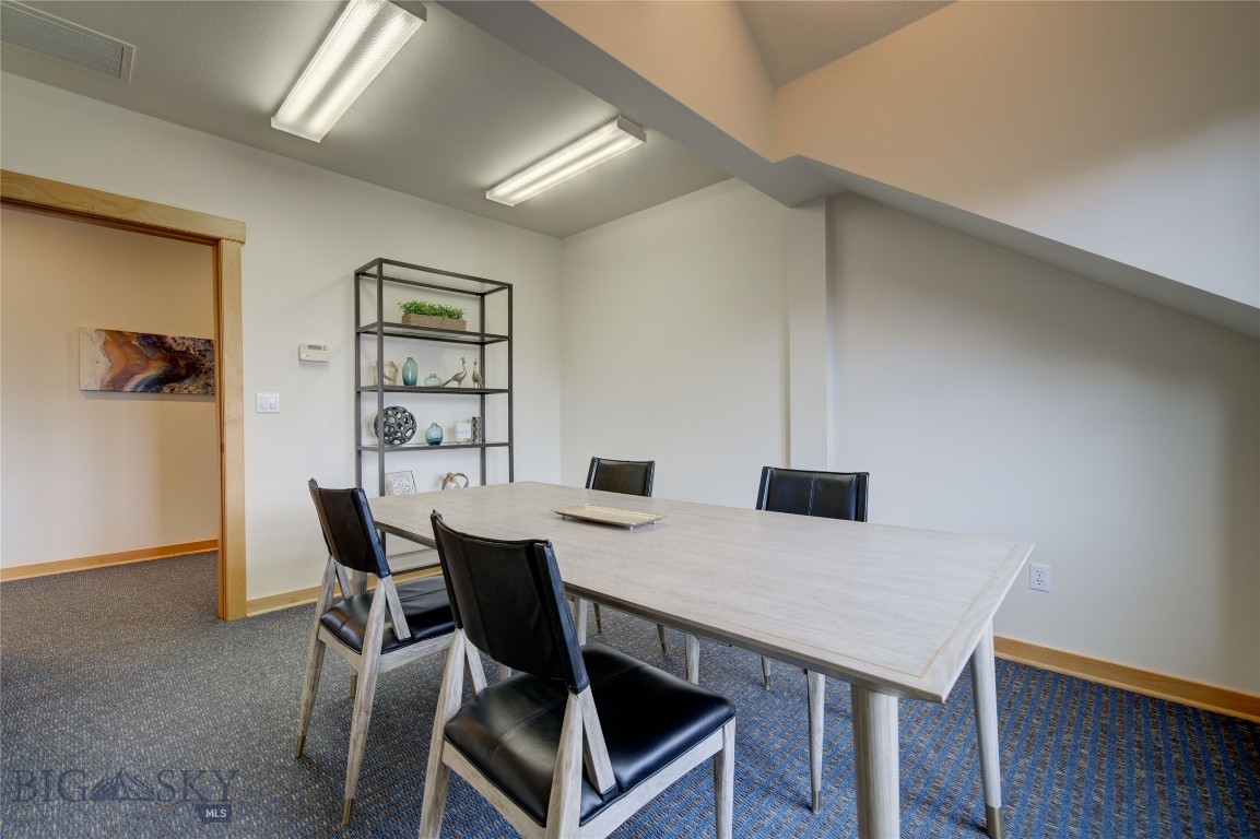 3825 Valley Commons Drive 5