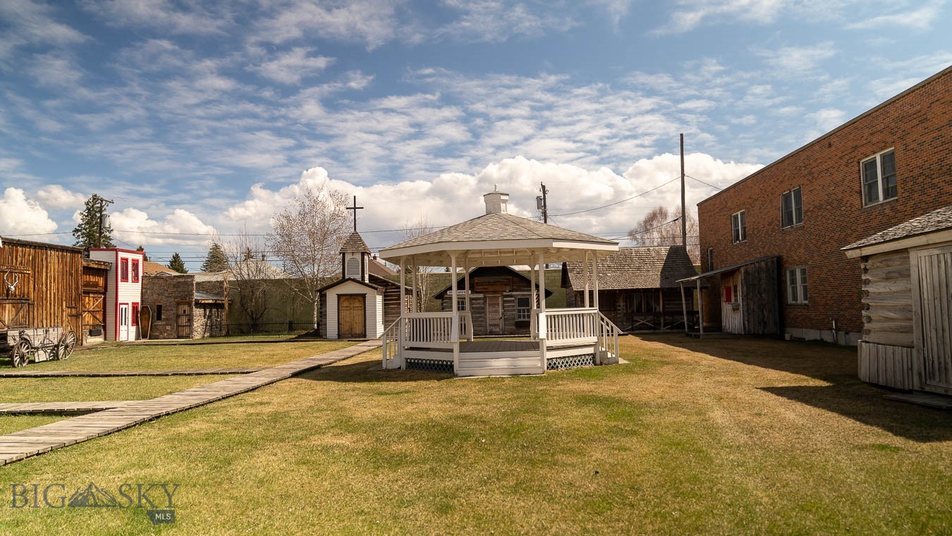 Lot 4 Block 7 Aspen Lane