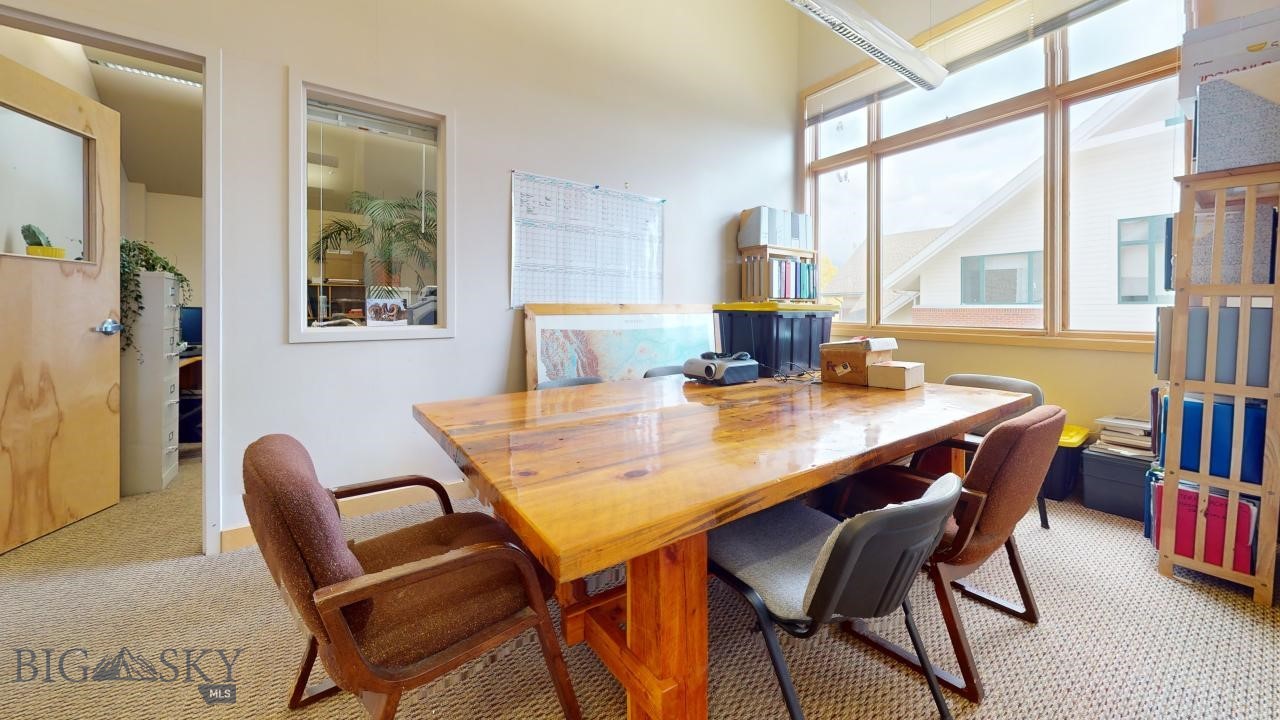 4135 Valley Commons D