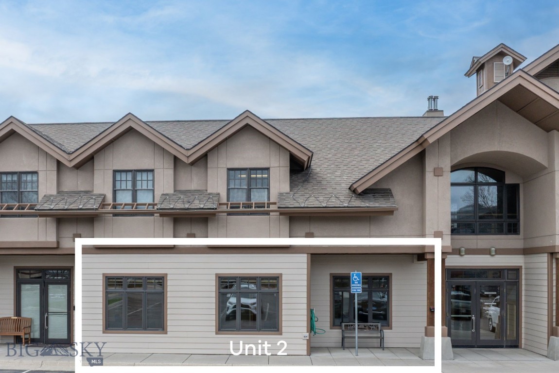 3825 Valley Commons Dr 2