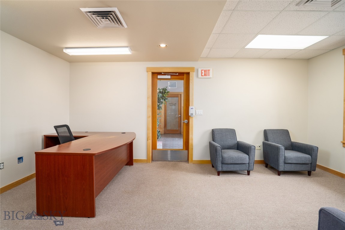 3825 Valley Commons Dr 2